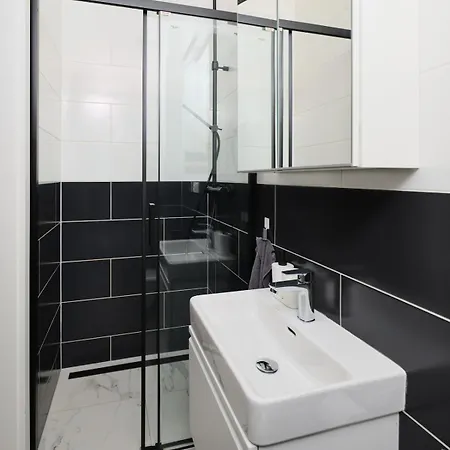 Welcome To Modern & Cozy Near Center Prg Διαμέρισμα Πράγα