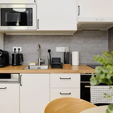 شقة Welcome To Modern & Cozy Near Center Prg براغ